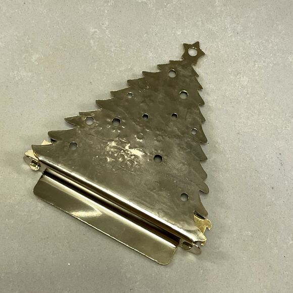 Personalized 1990 Snap-on 3D Christmas Tree Ornament - Picture 3 of 3